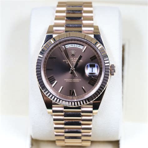 chocolate roman numeral dial rolex|Altro.